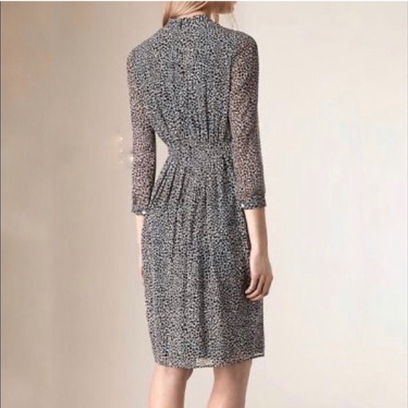 Burberry London 100% Silk Leopard Print Long Sleeve Dress - Picture 2 of 4